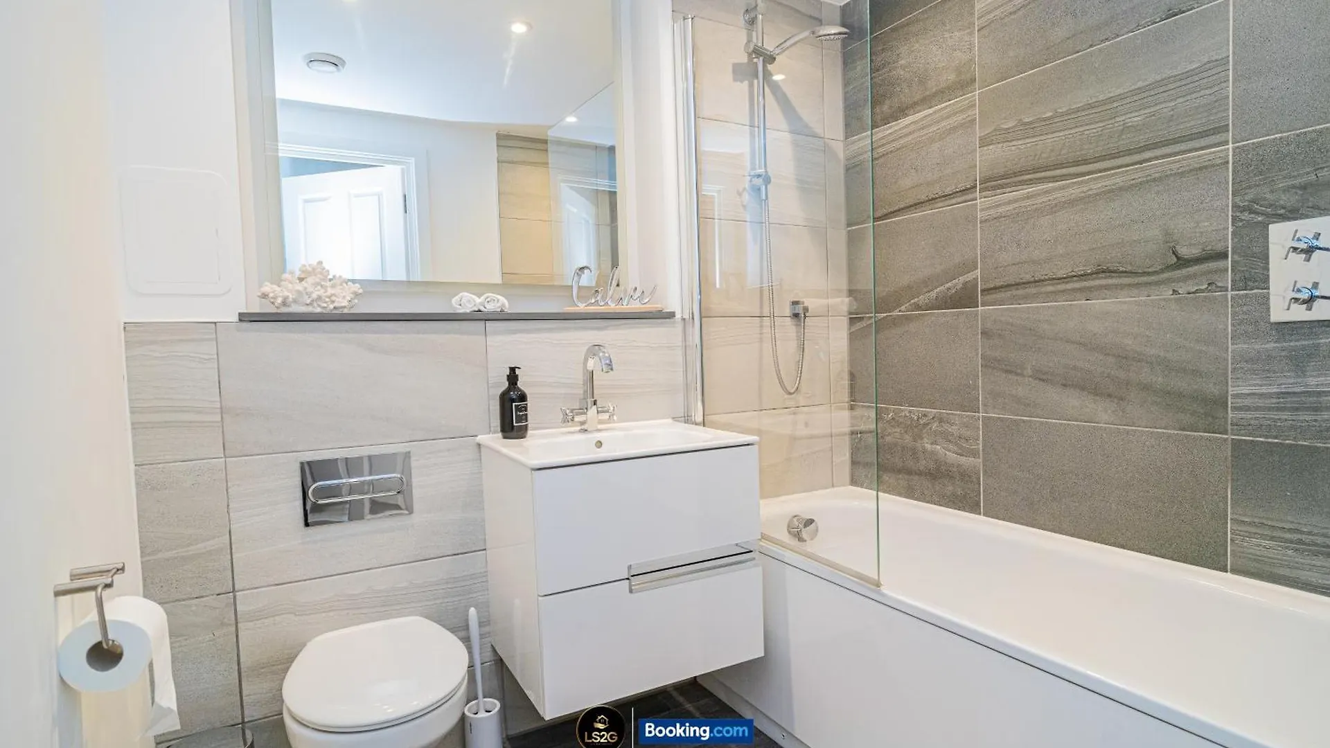 Apartment Spacious 2 Bedroom Apt By Ls2G Short Lets & Serviced Accommodation Greater London With Free Wifi United Kingdom