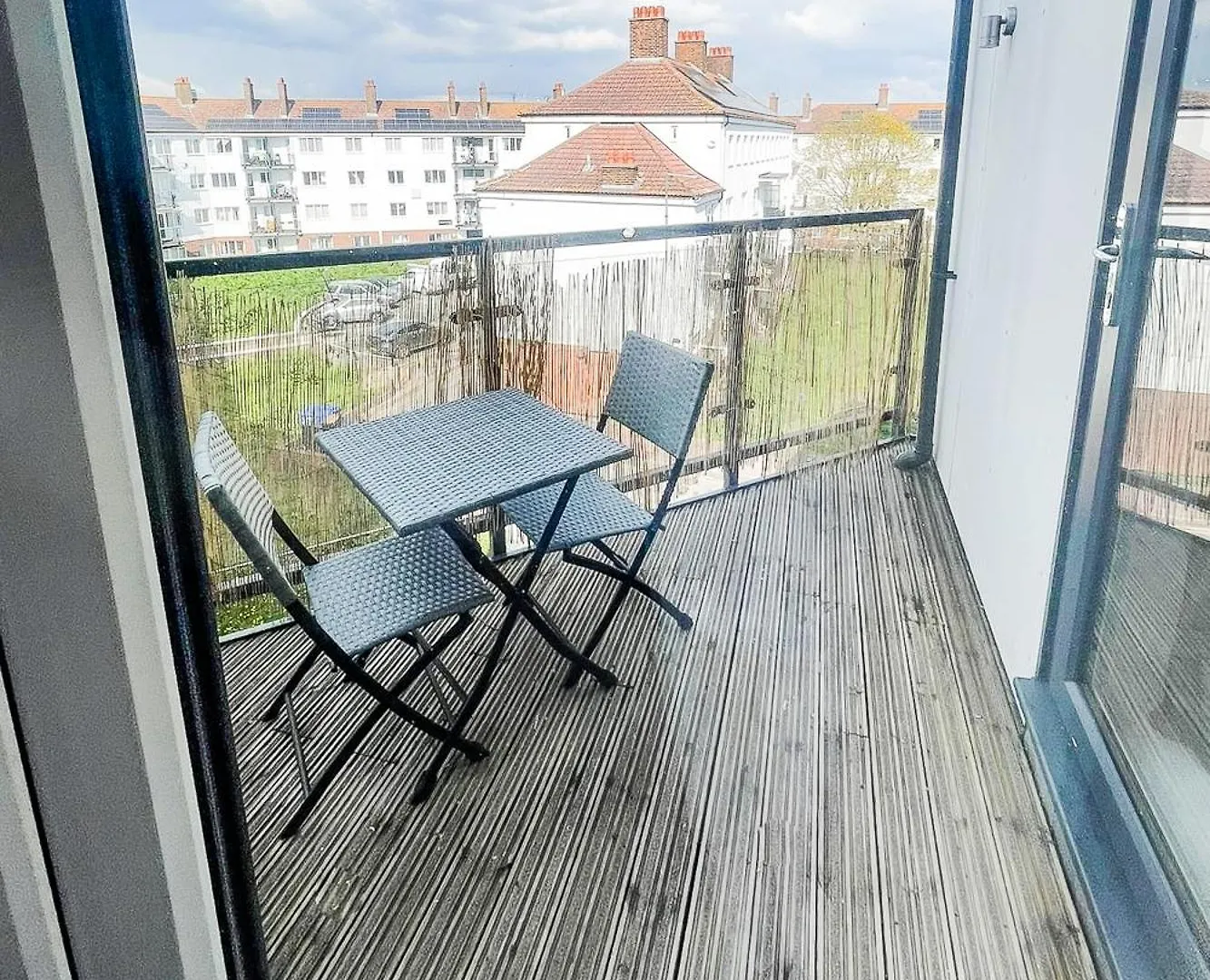 Spacious 2 Bedroom Apt By Ls2G Short Lets & Serviced Accommodation Greater London With Free Wifi 0*,